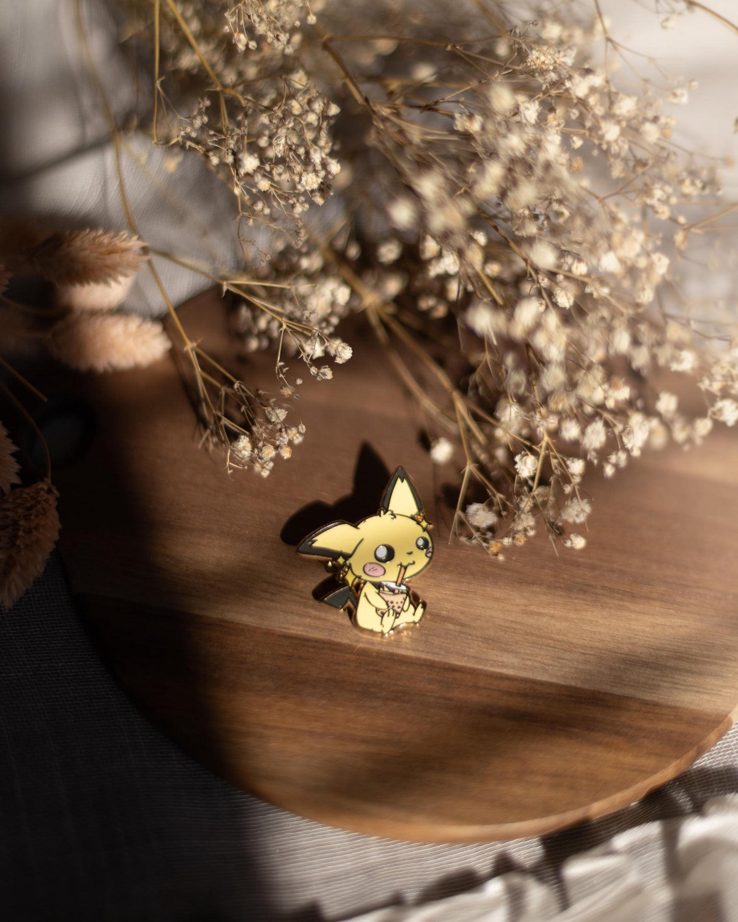 pin // Pocket monster "Pichu drinking bubble tea" - hard enamel pin
