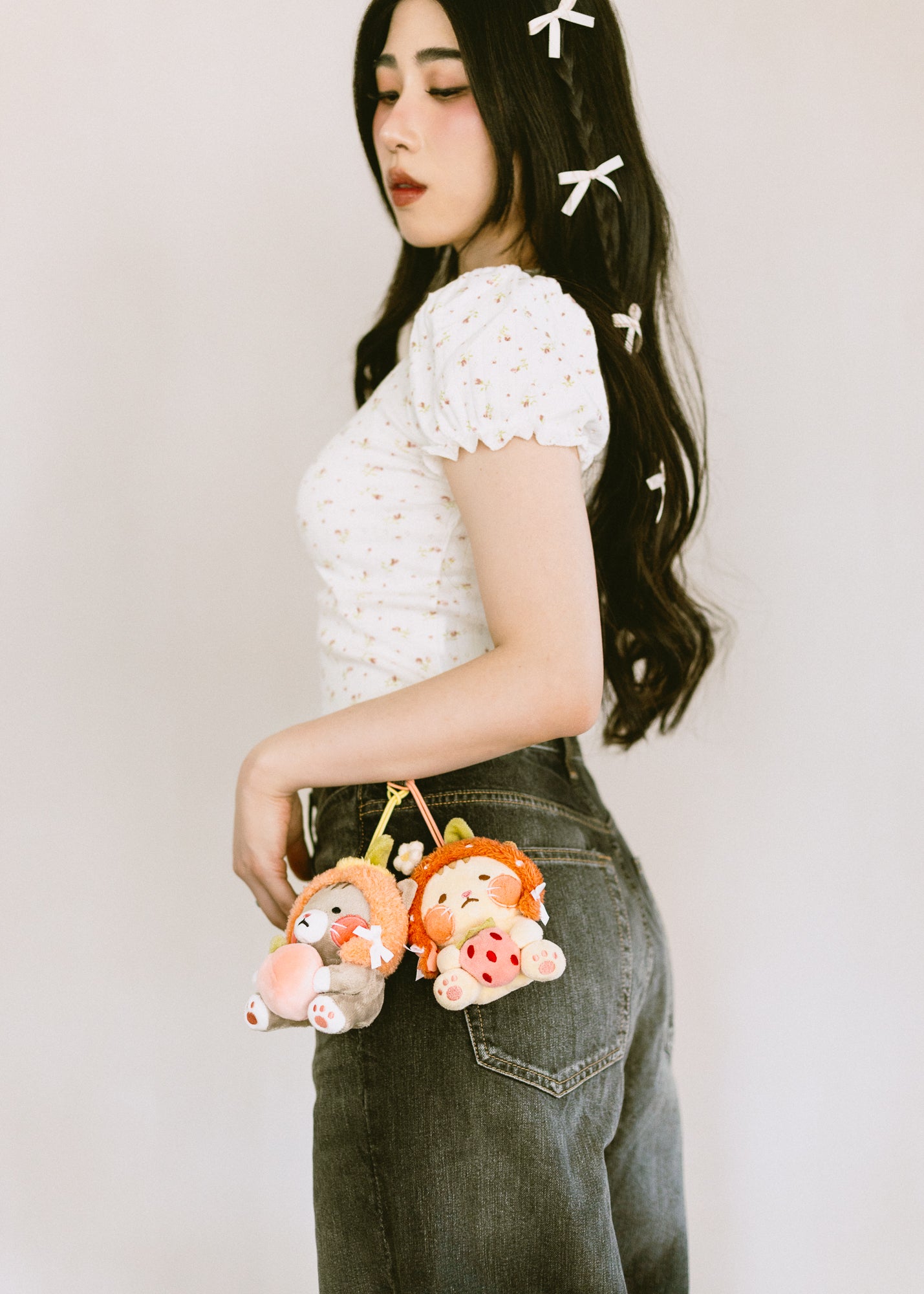 plush charm// peach cat - "moody mao"