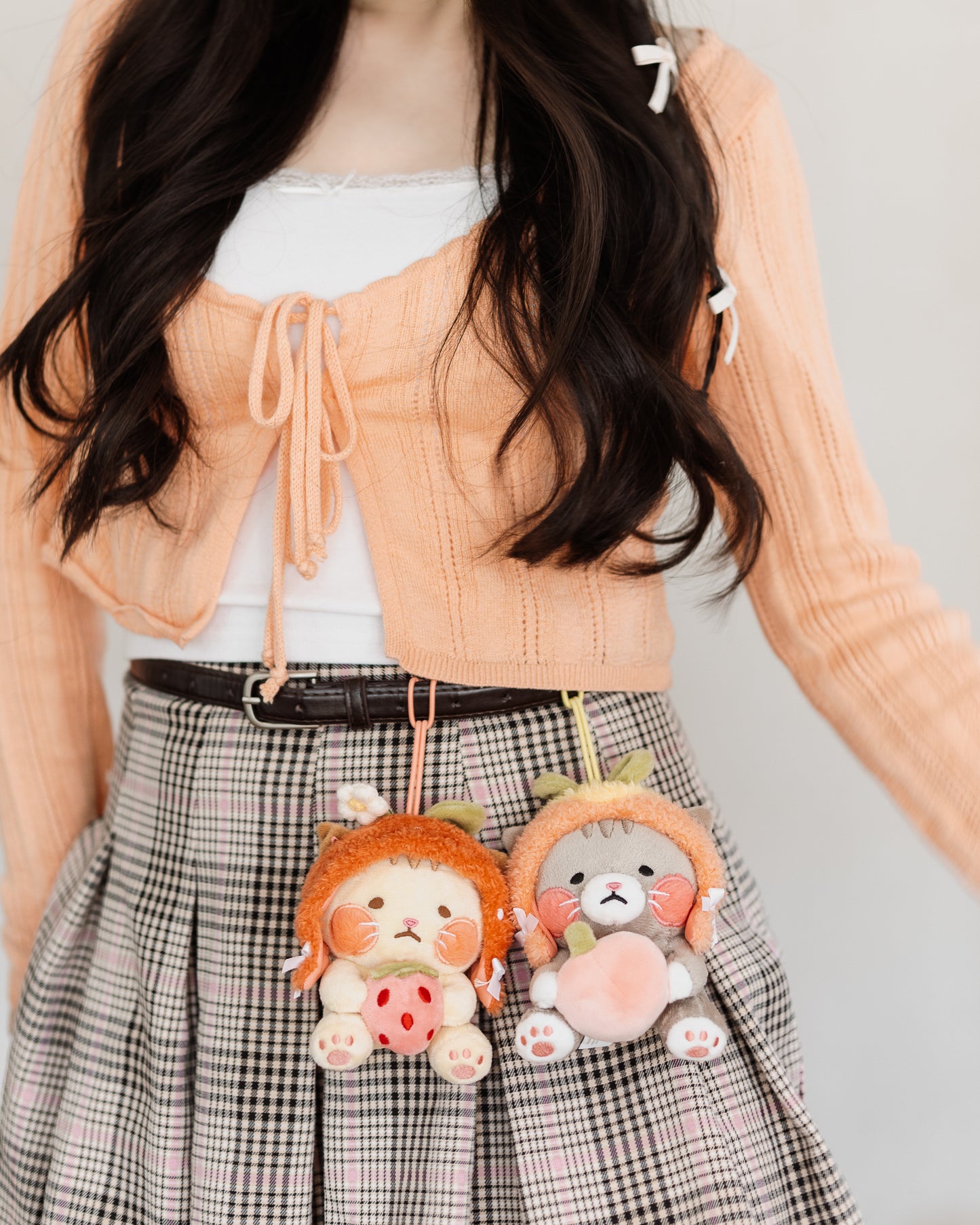plush charm// peach cat - "moody mao"