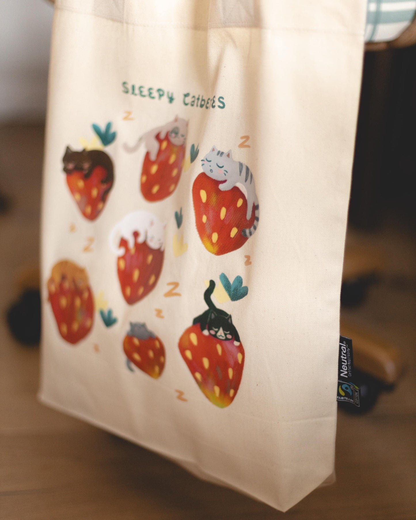 Tote bag (100% organic cotton) //  "Sleepy catberries" design | cotton bag