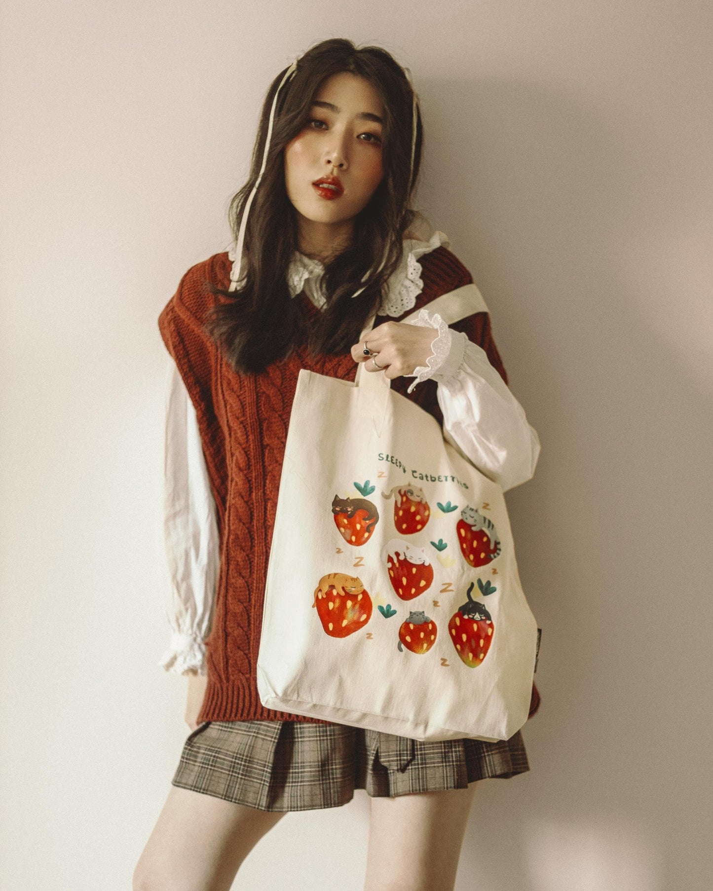 Tote bag (100% organic cotton) //  "Sleepy catberries" design | cotton bag