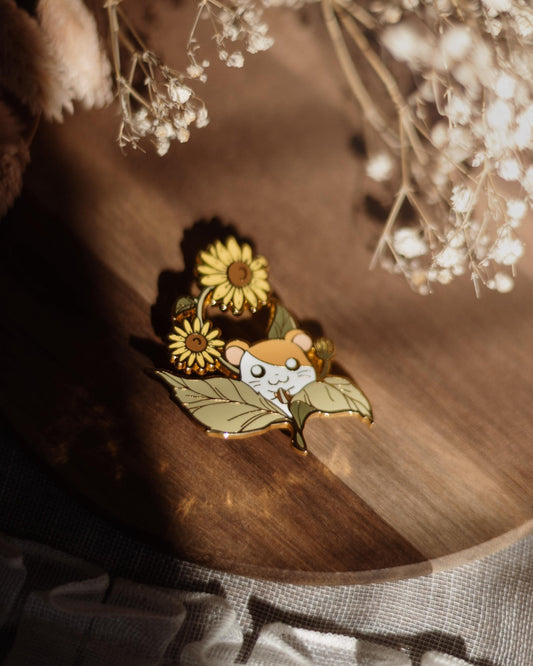 pin // hamster with sunflower - hard enamel pin