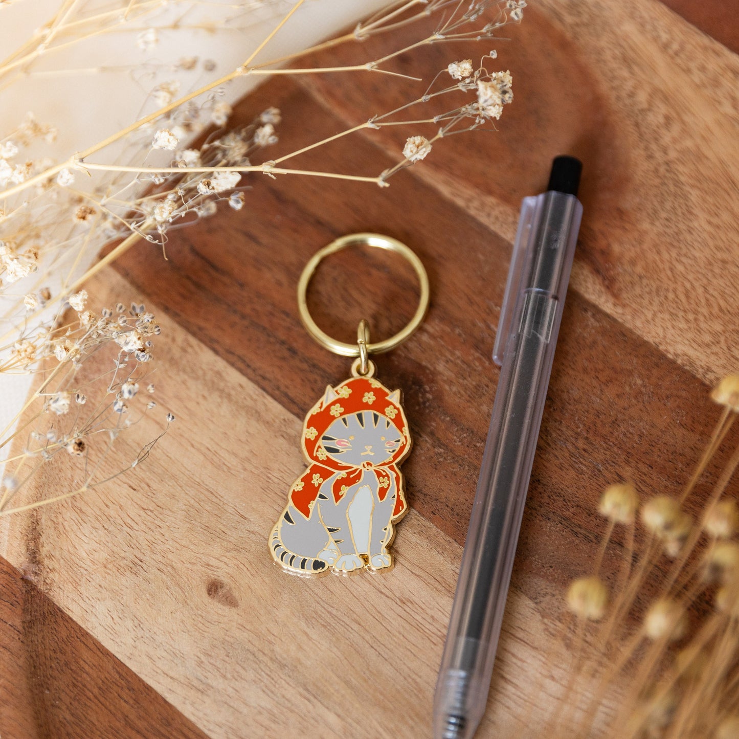 keychain // "tangerine cat" moody kitten - hard enamel, metal dangler