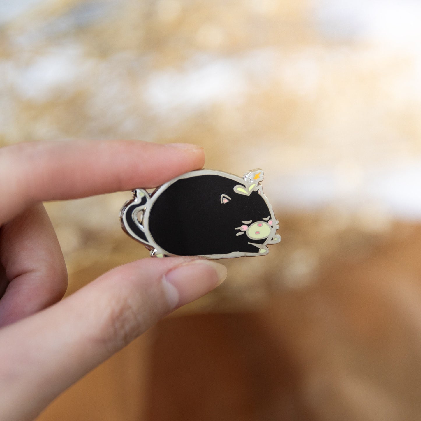 pin // sleepy chubby black cat - hard metal enamel pin