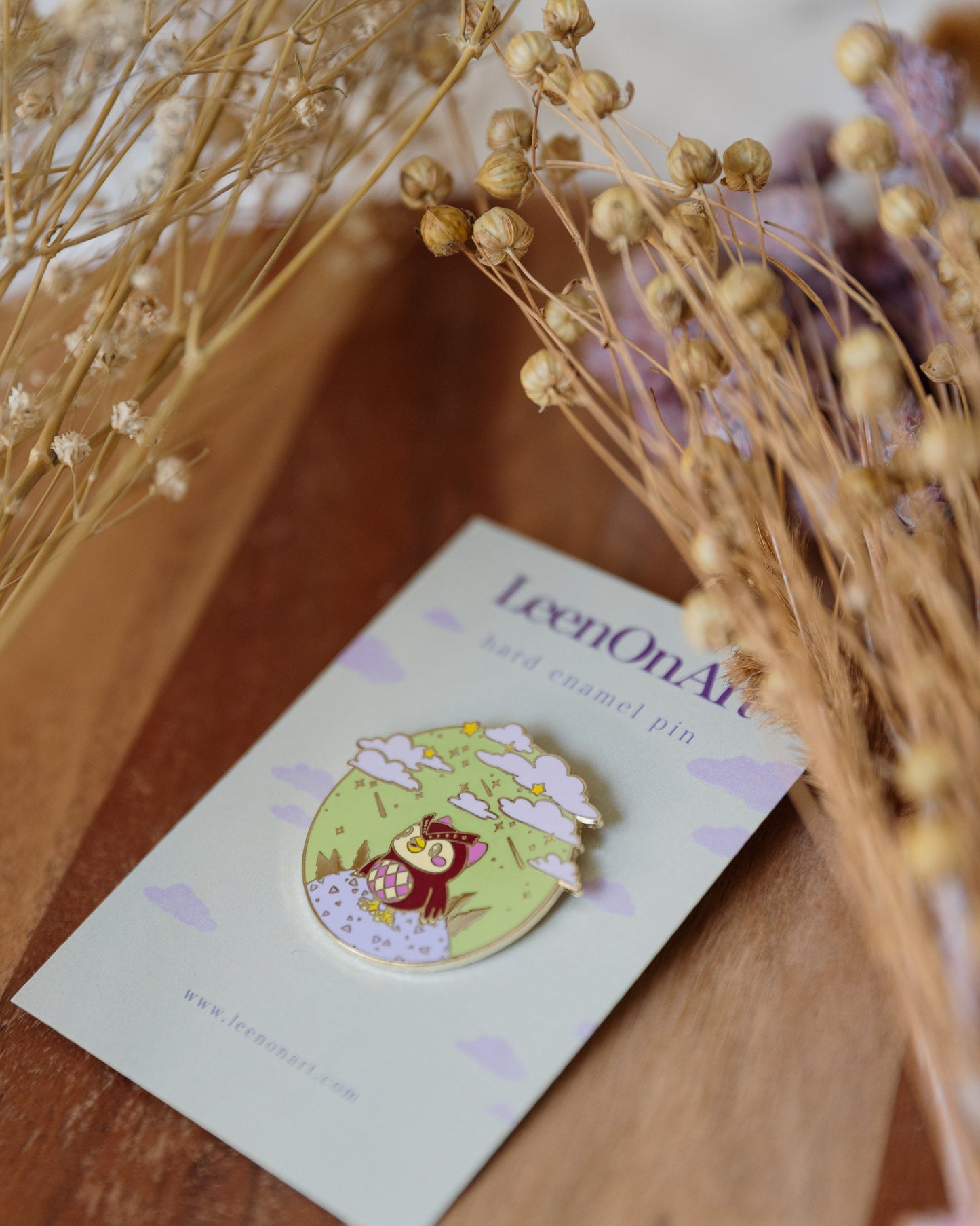 pin // Celeste, meteor shower - hard metal enamel pin